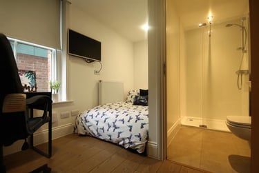 1 bed studio, The Bruce Building, Denton, Newcastle, NE17RP - Image 2